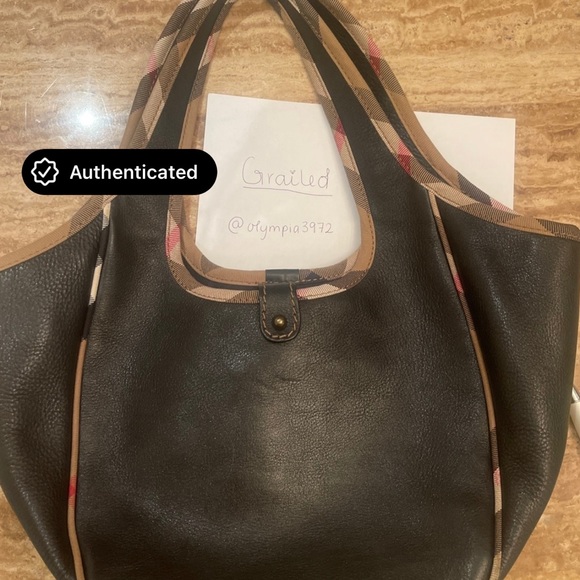 Vintage Burberry leather bag - Picture 2 of 13